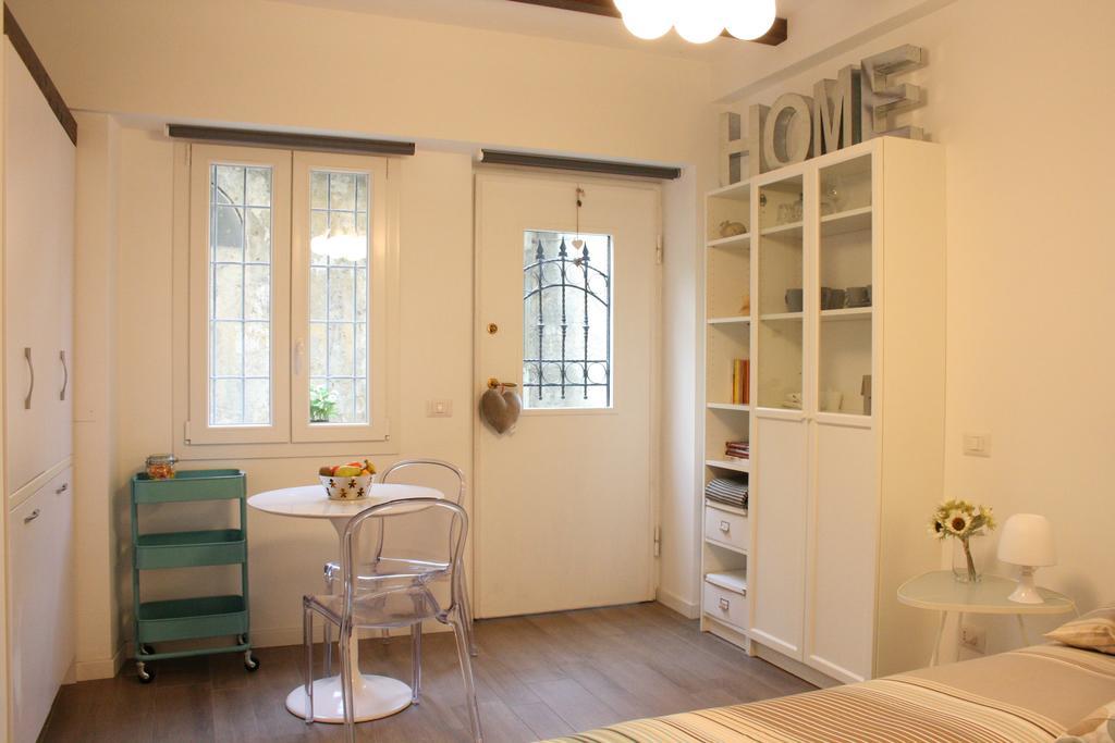 Milano Apartments Sant'Agostino Chambre photo